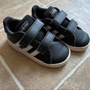 Kids ADIDAS Grand Court Sneakers